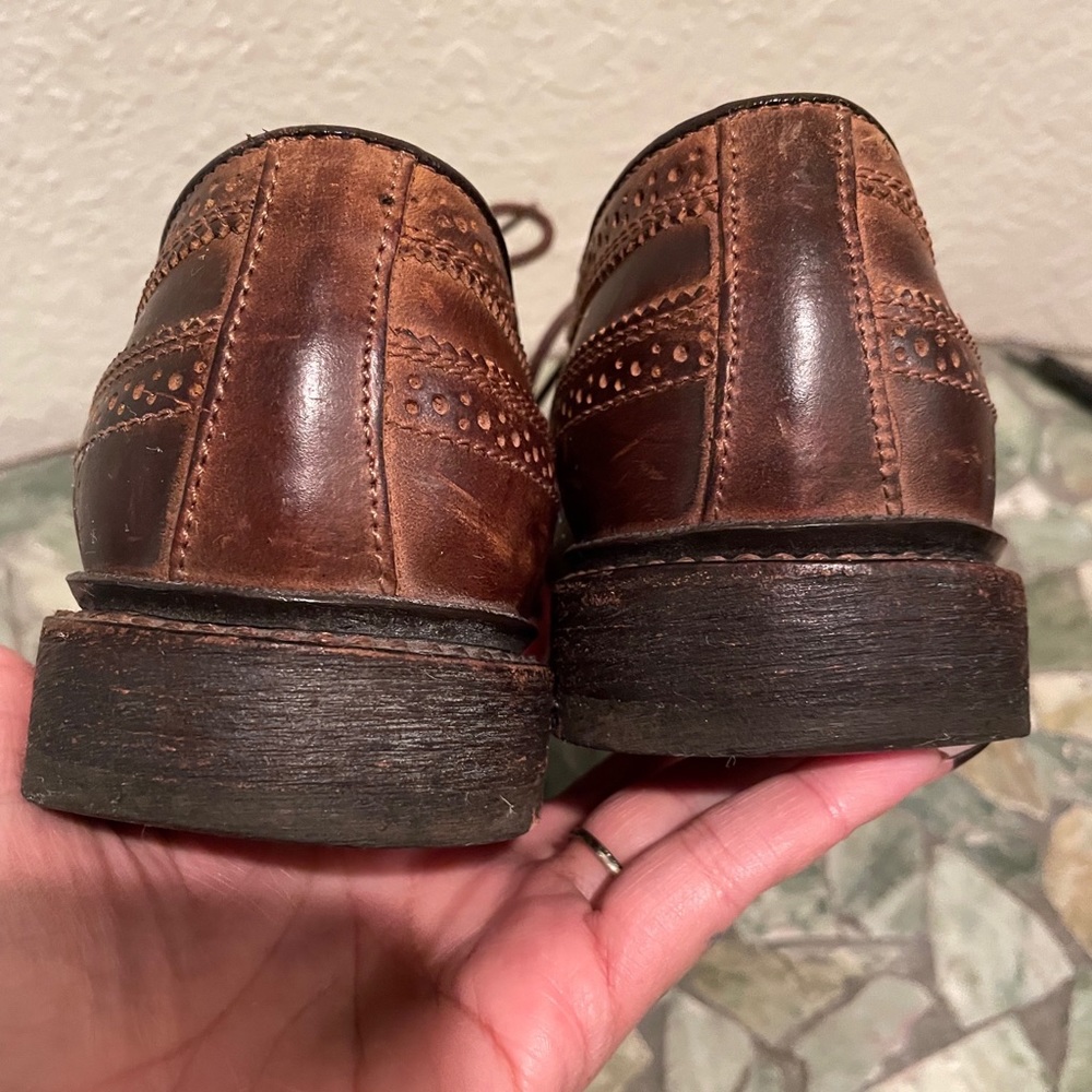 Frye Wing tips - Picture 5 of 11